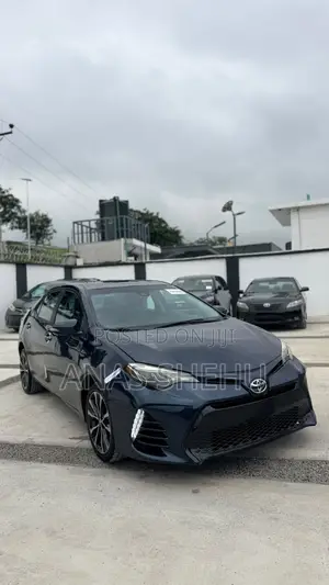 Toyota Corolla SE Special Edition 4dr Sedan (1.8L 4cyl CVT) 2017 Black