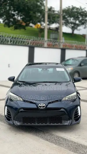 Toyota Corolla SE Special Edition 4dr Sedan (1.8L 4cyl CVT) 2017 Black