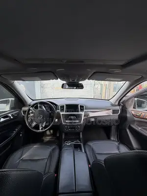 Mercedes-Benz M Class 2012 Silver