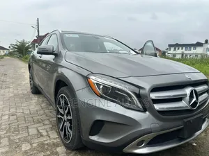Mercedes-Benz GLA-Class 2016 Gray