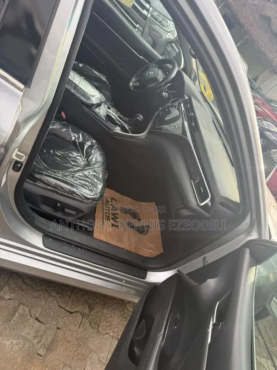 Toyota Camry 2018 Silver