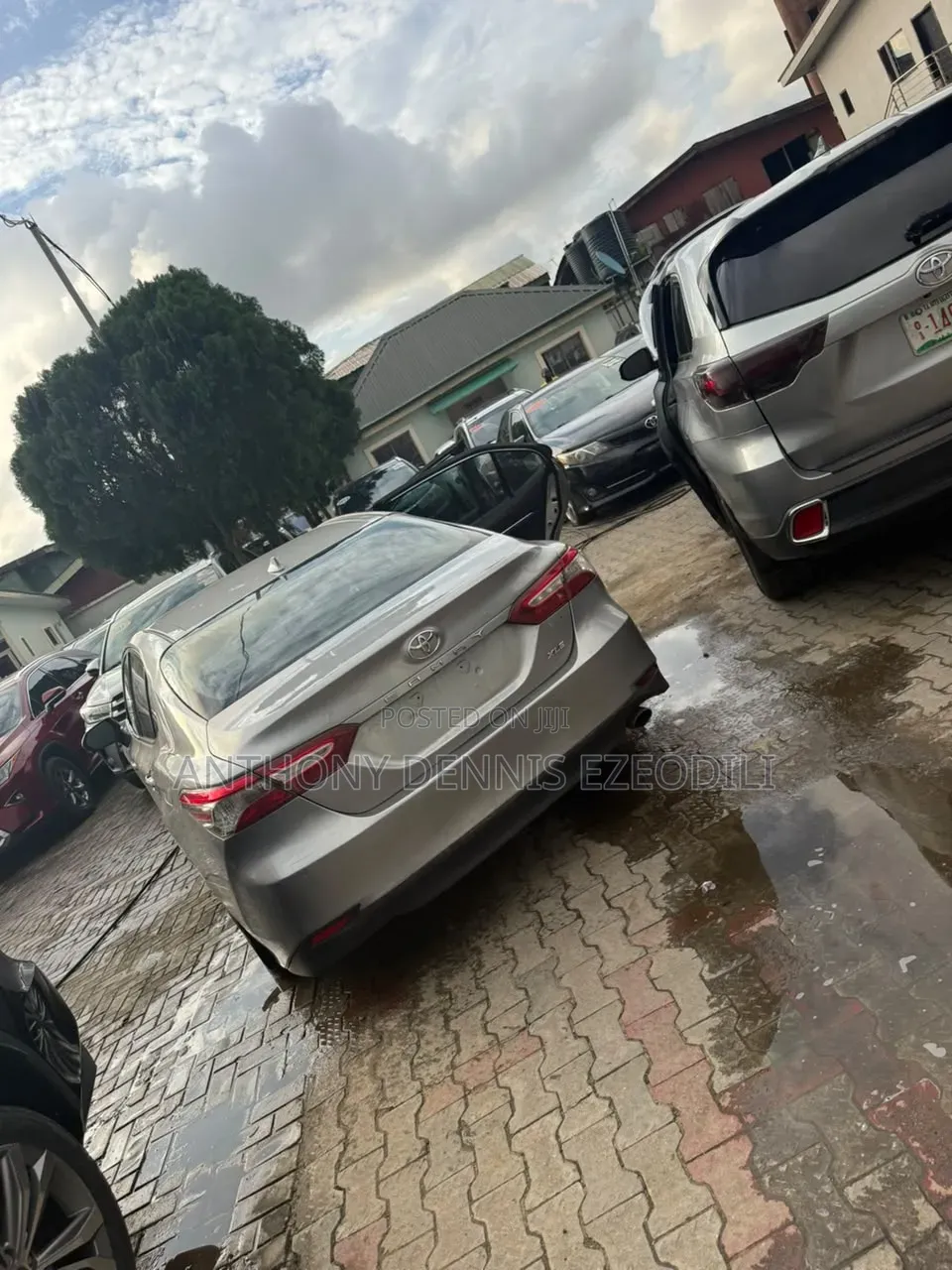 Toyota Camry 2018 Silver