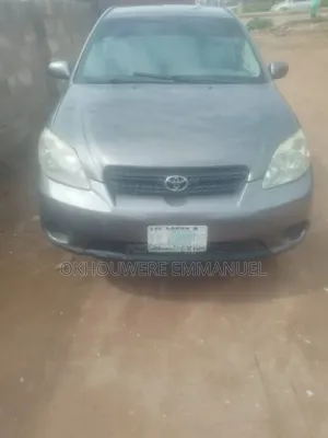 Toyota Matrix 2004 Gray
