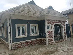 3bdrm Bungalow in Kola Alagbado, Abule Egba for sale