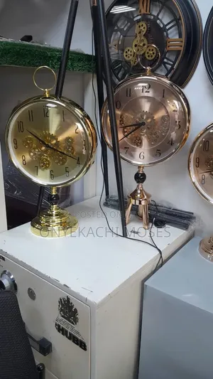 Industrial Standing Gear Clock With Charger
