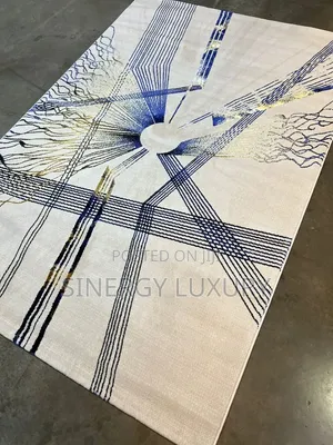 7x10fts Cream and Blue Quality Turkish Center Rug