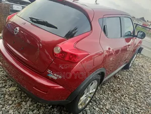 Nissan Juke 2012 Red