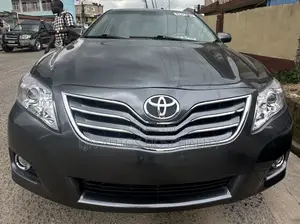 Toyota Camry 2.4 LE 2008 Gray