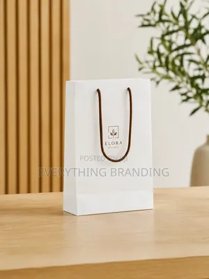 A4 White Kraft Paper Bag for Gifts, Retail Branding