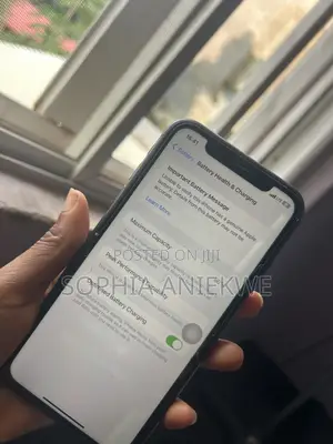 Apple iPhone 11 64 GB Black