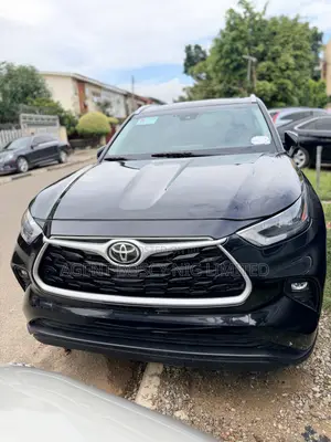 Toyota Highlander XLE FWD 2020 Black