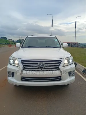 Lexus LX 2015 White