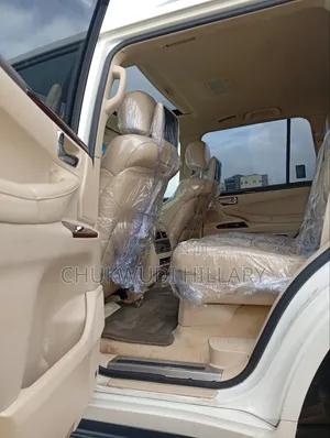 Lexus LX 2015 White