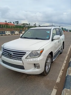 Lexus LX 2015 White