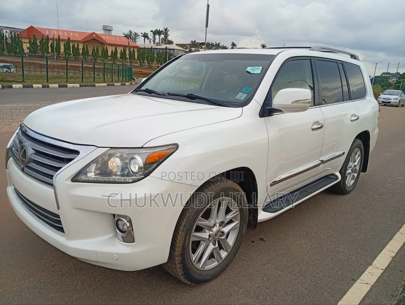 Lexus LX 2015 White