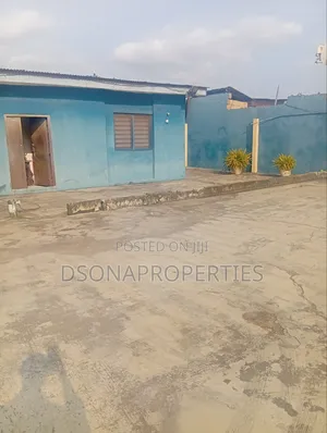 2bdrm Bungalow in Mustapha, Iju-Ishaga for sale