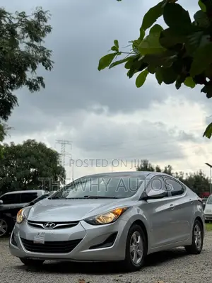 Hyundai Elantra SE 4dr Sedan (1.8L 4cyl 6M) 2015 Silver