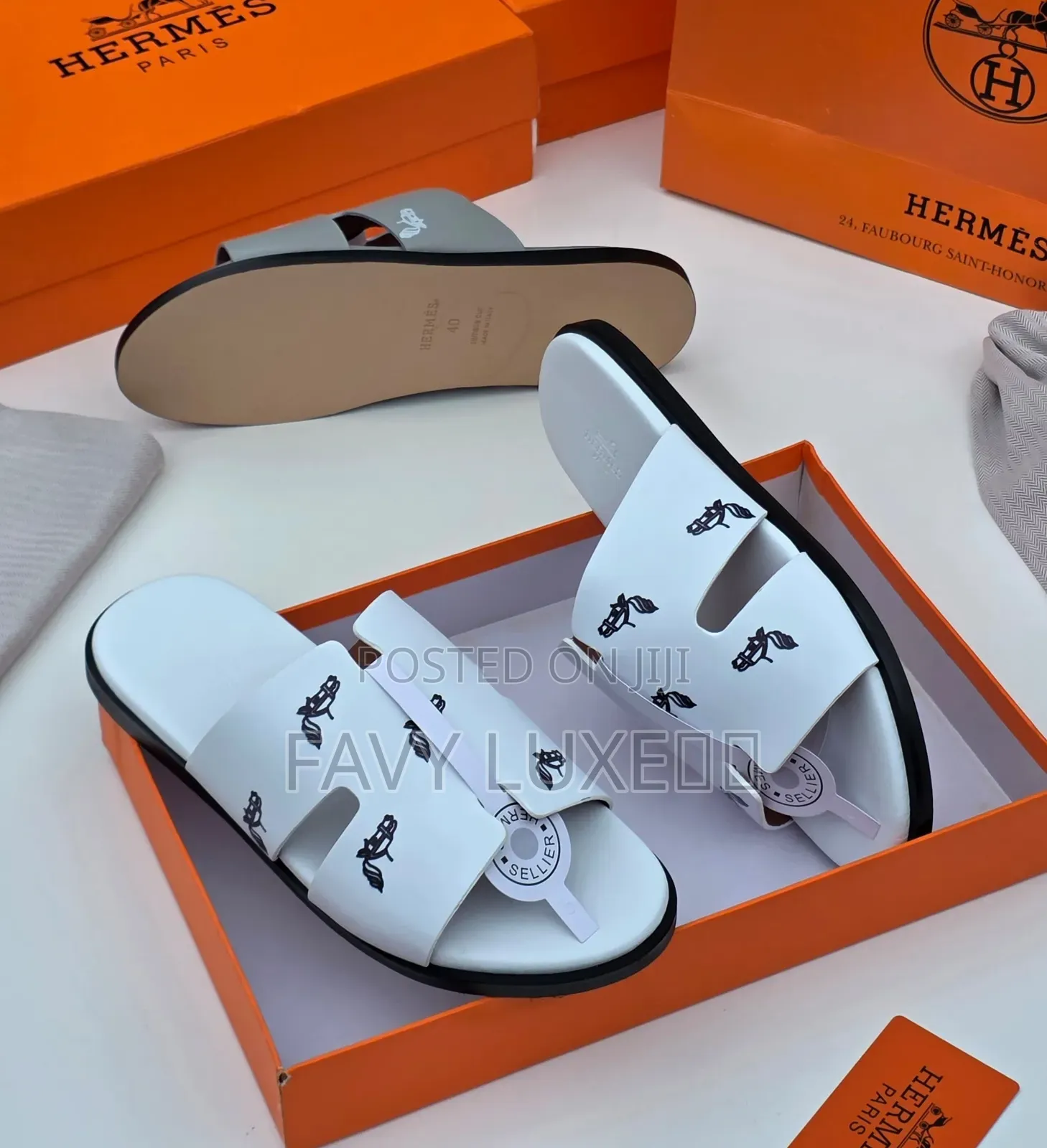 Hermès Logo Strap Slide