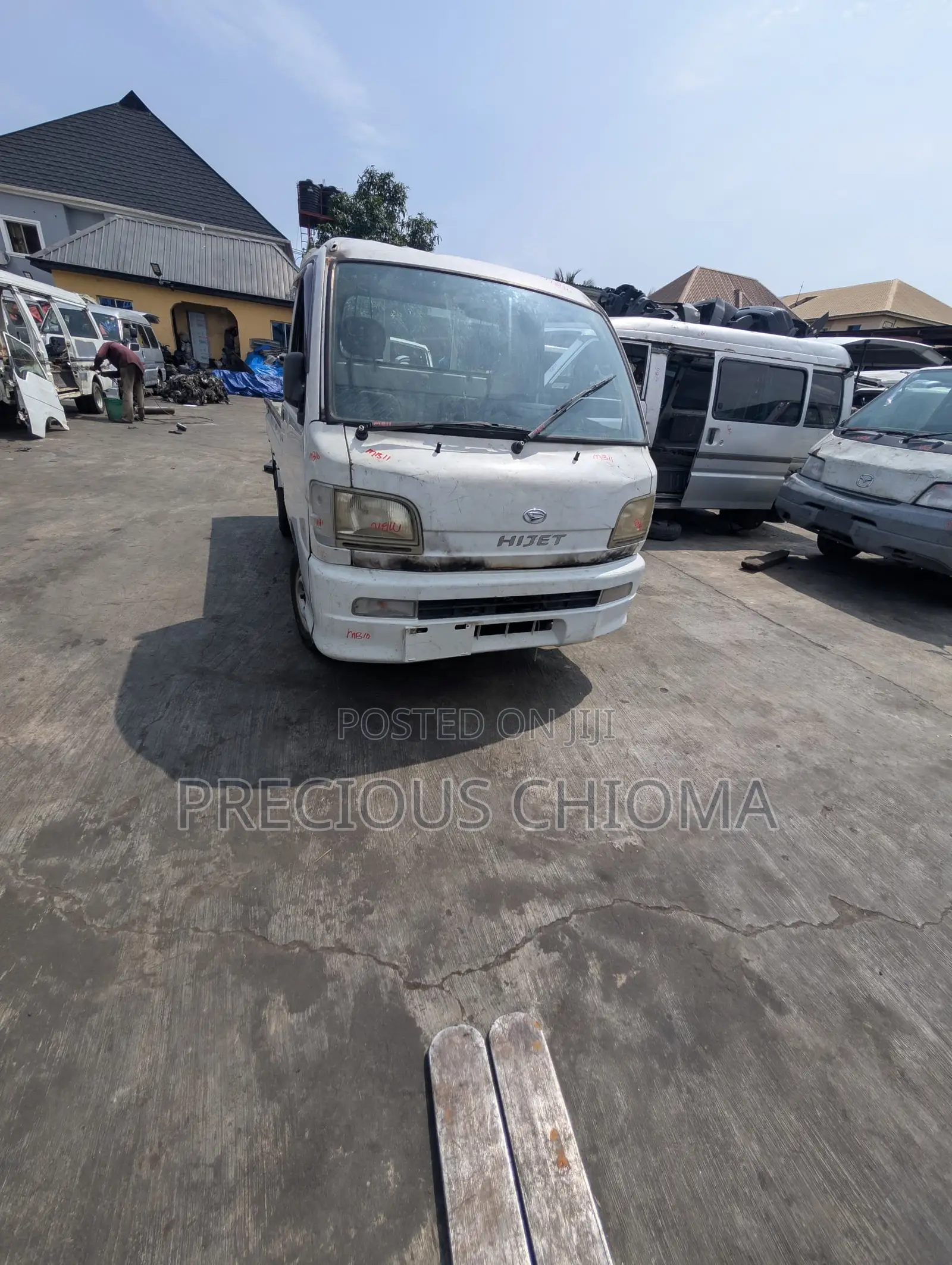 Daihatsu Hijet 2015 White