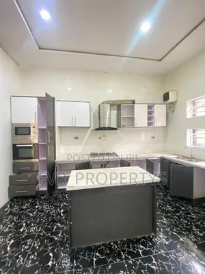 1bdrm Shared Apartment in Ikota Villa, Lekki for rent