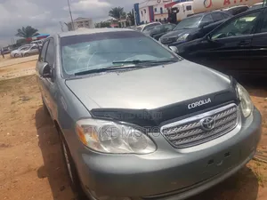 Toyota Corolla 2005 Green