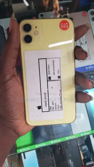 Apple iPhone 11 64 GB Yellow