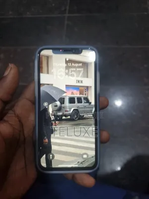 Apple iPhone X 64 GB Black