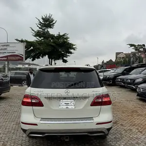 Mercedes-Benz M Class ML 550 4Matic 2012 White