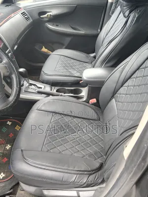 Toyota Corolla 2010 Black