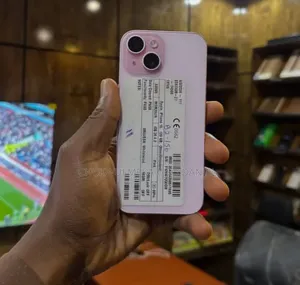 Apple iPhone 15 128 GB Pink
