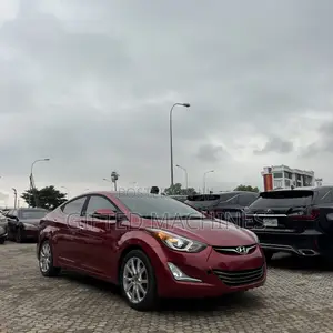 Hyundai Elantra 2015 Red