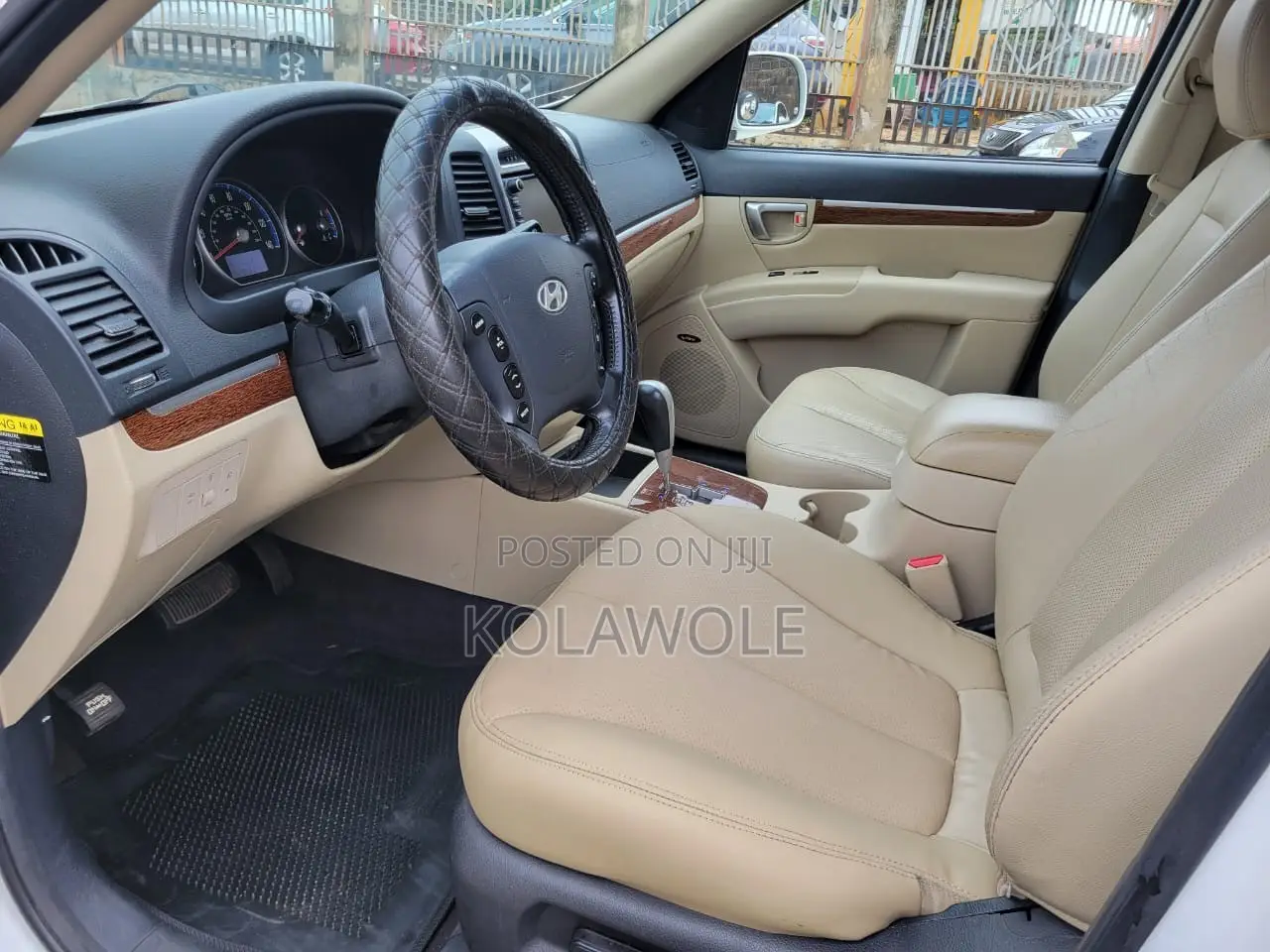 Hyundai Santa Fe 2008 White
