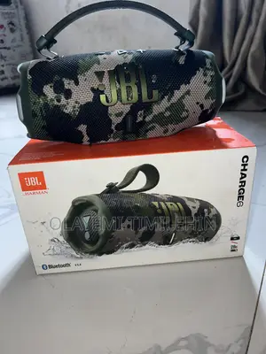 JBL Charge 6