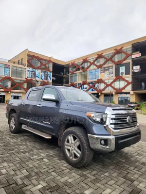 Toyota Tundra 2013 Gray