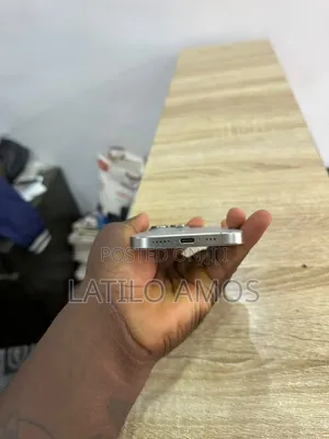 Apple iPhone 15 Pro 128 GB Graphite