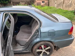 Honda Civic 2000 Green