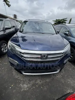 Honda Pilot Touring 4dr SUV 4WD (3.5L 6cyl 9A) 2017 Blue