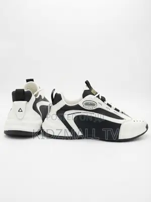 Flat Sole Sneakers for Teens