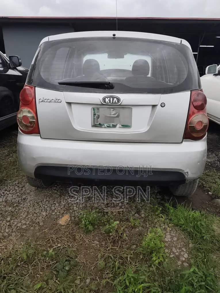 Kia Picanto 1.1 2010 Silver