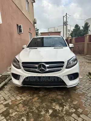 Mercedes-Benz GLE-Class GLE 350 2017 White