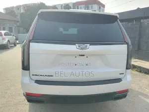 Cadillac Escalade 2024 White