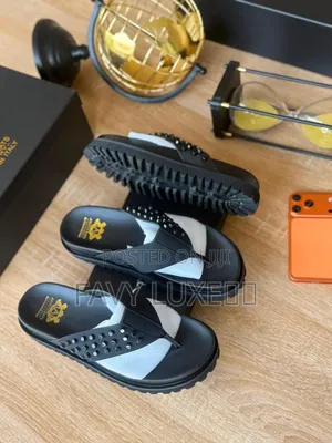 Aristocrats Luxury Slides