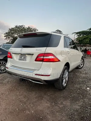 Mercedes-Benz M Class 2013 White