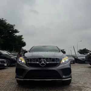 Mercedes-Benz GLE-Class AMG GLE 43 4MATIC 2017 Gray