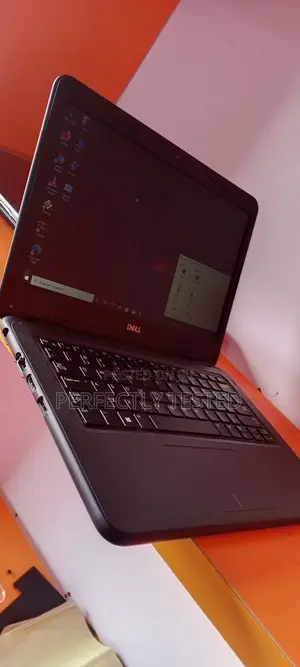 Laptop Dell Latitude 3310 4GB Intel Celeron SSD 128GB