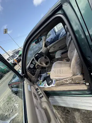 Toyota Tacoma Base V6 4x4 Double-Cab 121.9 in. WB 2003 Green