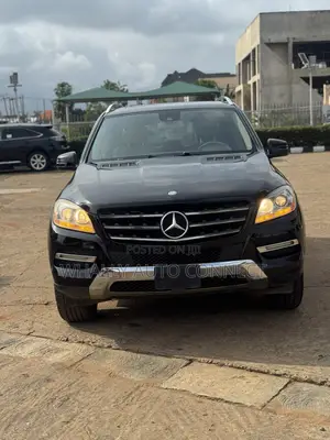 Mercedes-Benz M Class 2014 Black