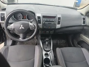 Mitsubishi Outlander 2008 Black