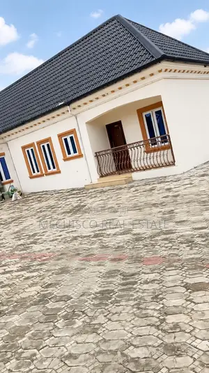3bdrm Bungalow in Omagwa for sale