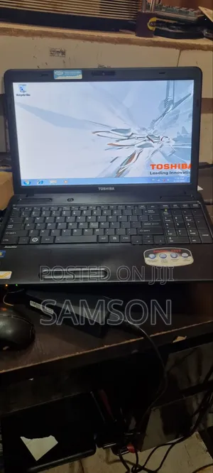 Laptop Toshiba Satellite Pro C650 4GB Intel Core 2 Duo HDD 128GB